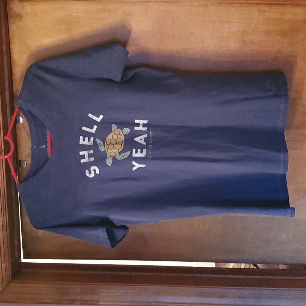 women's Life is Good t-shirt size M